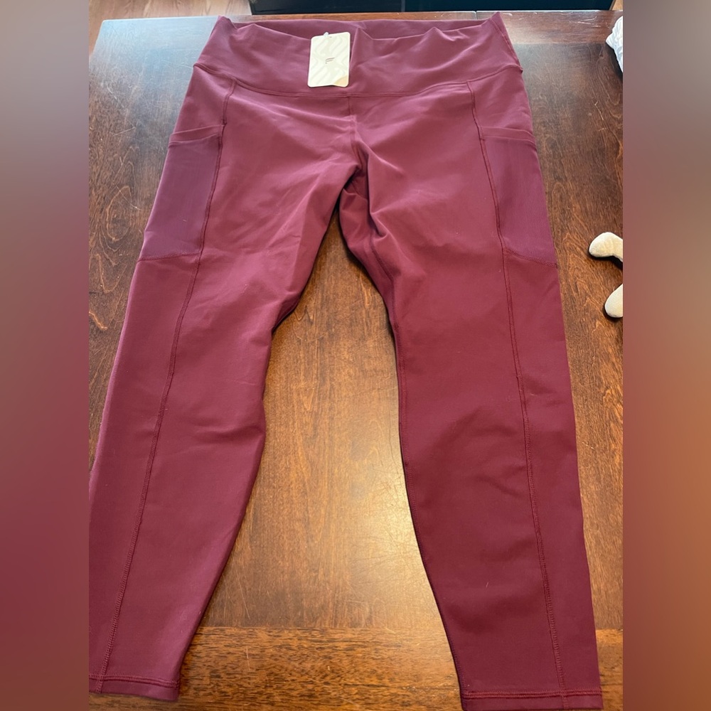Fabletics On-The-Go Legging Short